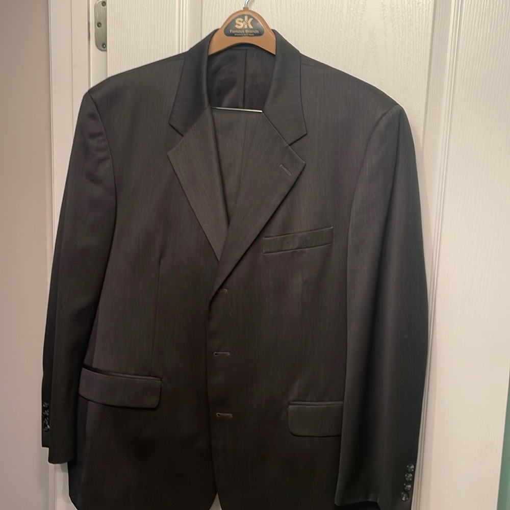 Mens SK brand Kilburne & Finch suit